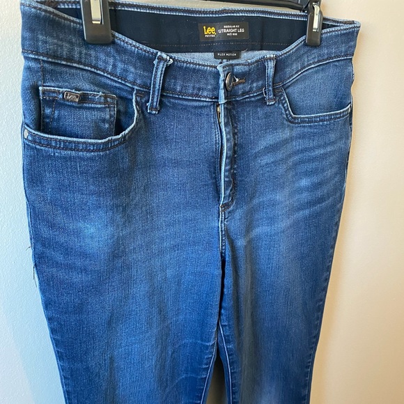 Lee Flex Motion Mid Rise Straight Leg Regular Fit Sz 10 Petite - Picture 2 of 12